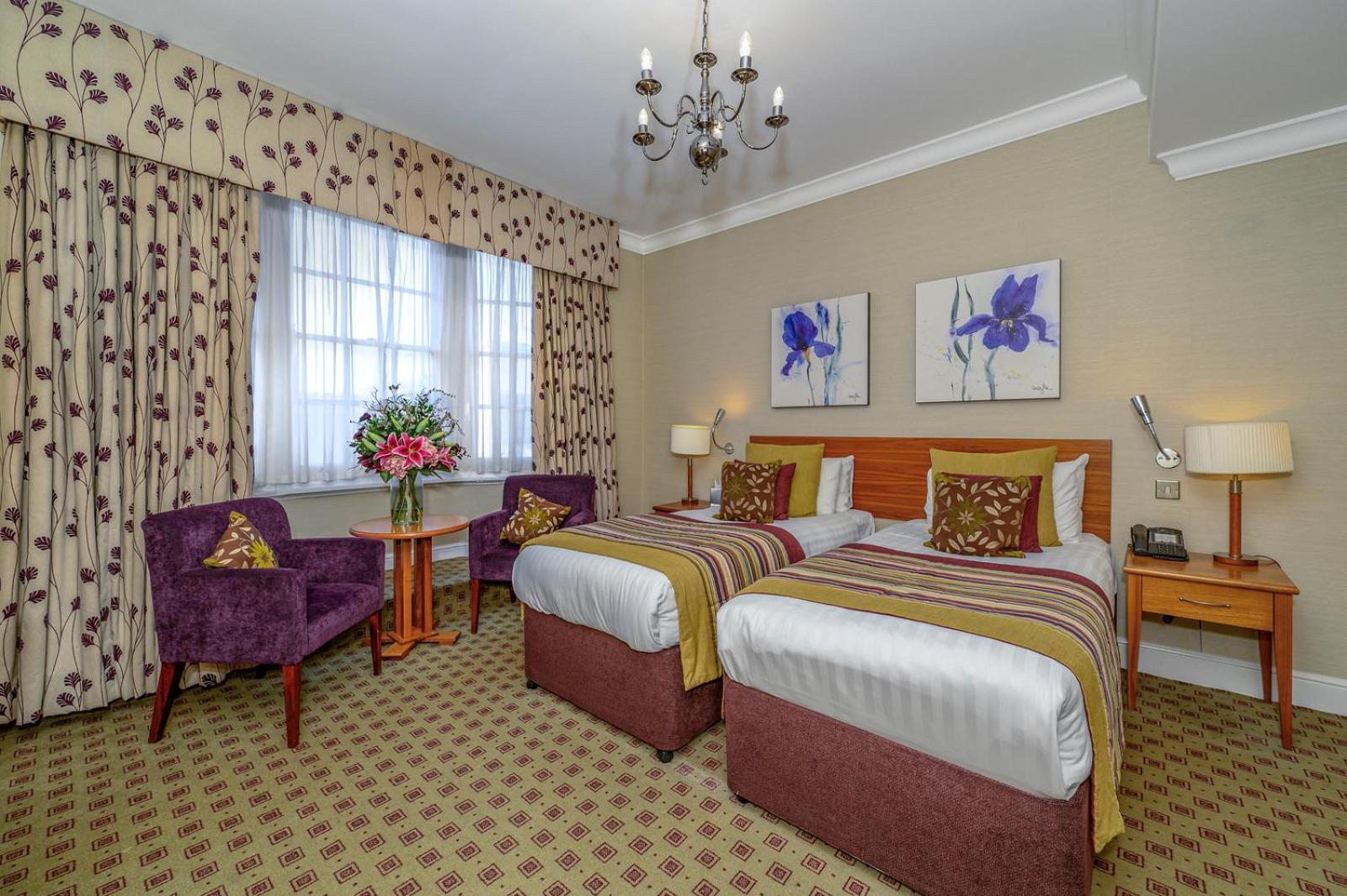 The Bull Hotel; Sure Collection By Western Hotel 4*