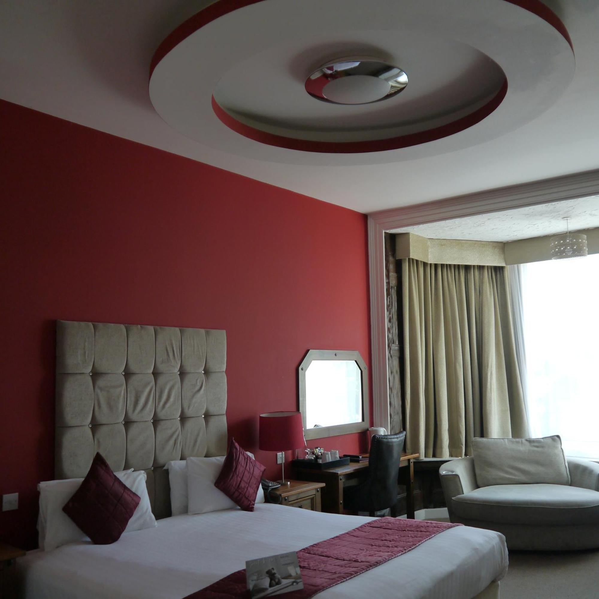 Hotel The Pearl 4*