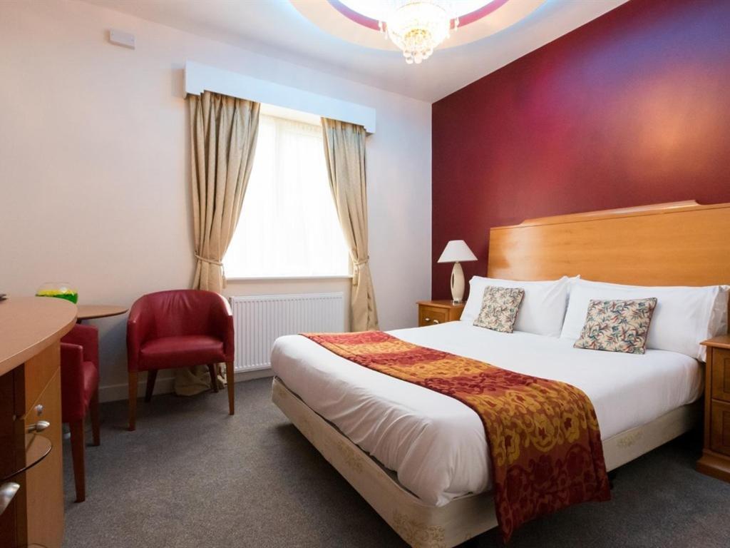 Hotel The Pearl Peterborough