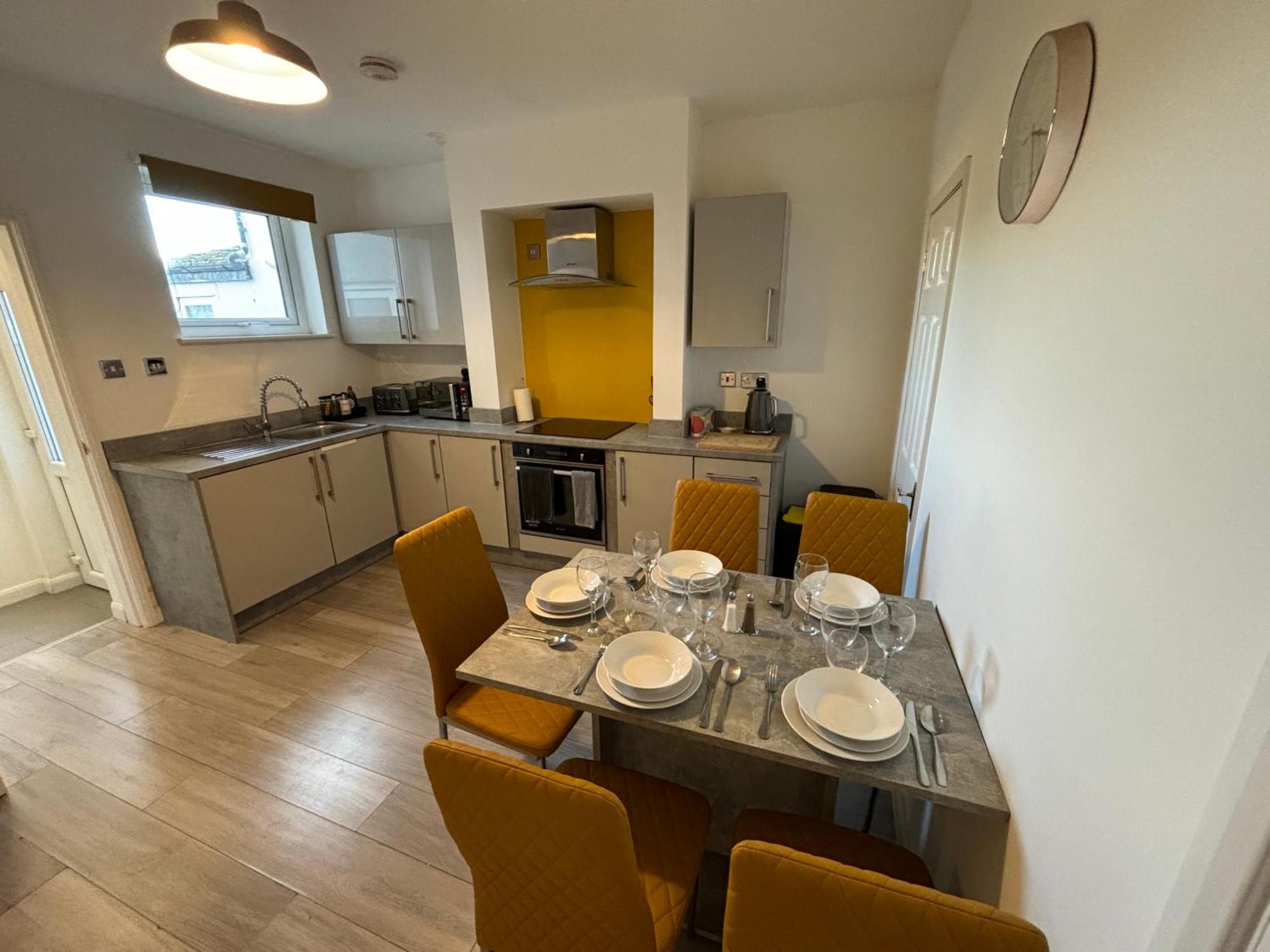 Apartment Star Road Home, Location, Free Parking