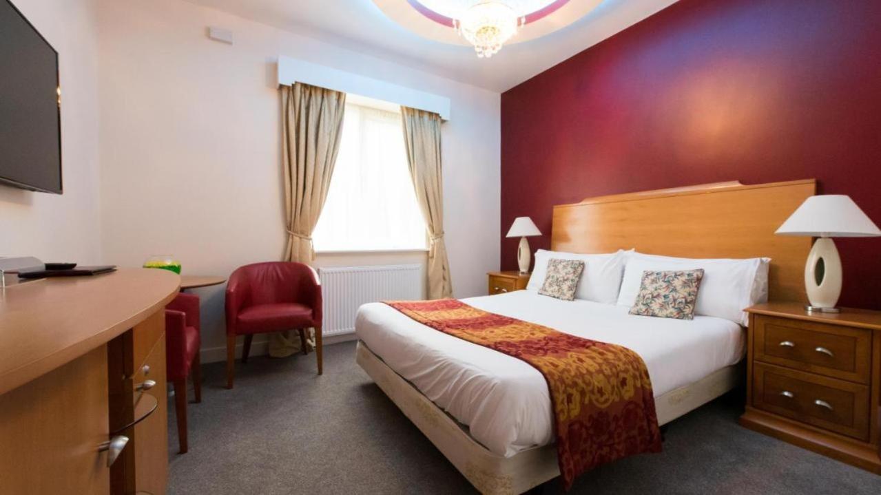 The Pearl Hotel Peterborough