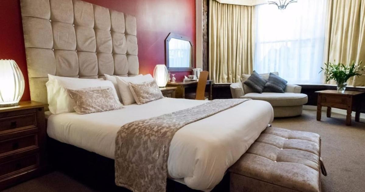 The Pearl 4* Peterborough