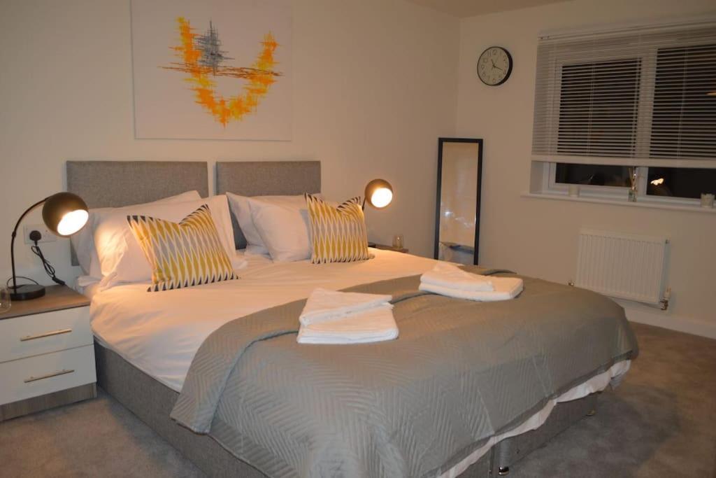 Contractor - Sleeps 7 -