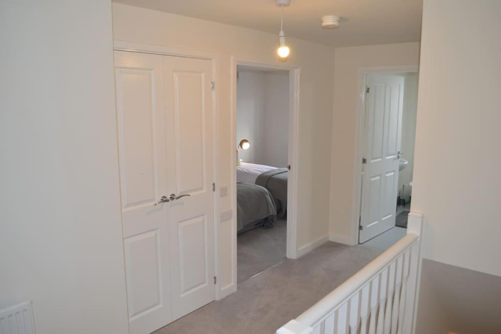 Holiday home Contractor - Sleeps 7 -