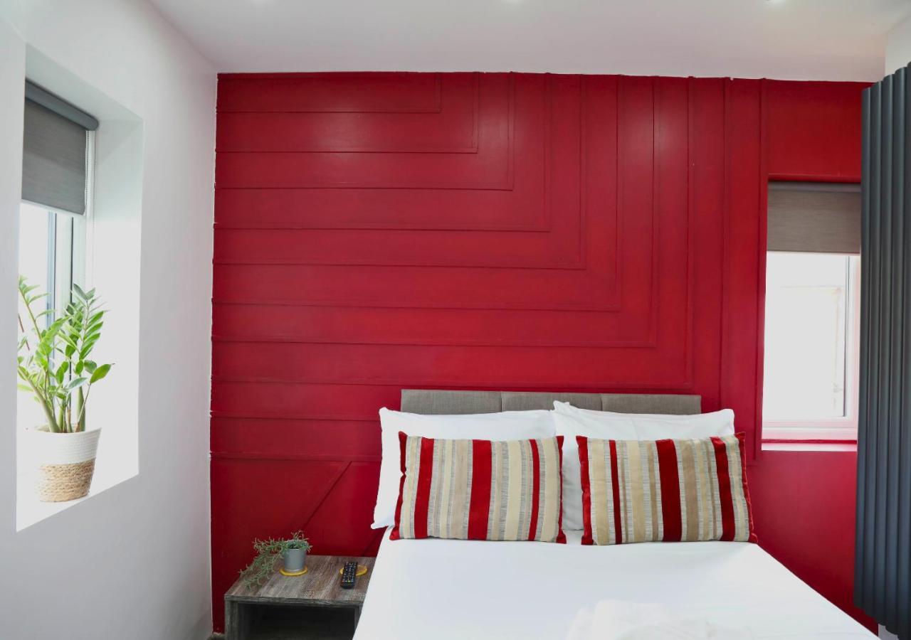 Apartment Pe2 Suites: Private With Kitchenettes For Flexible *