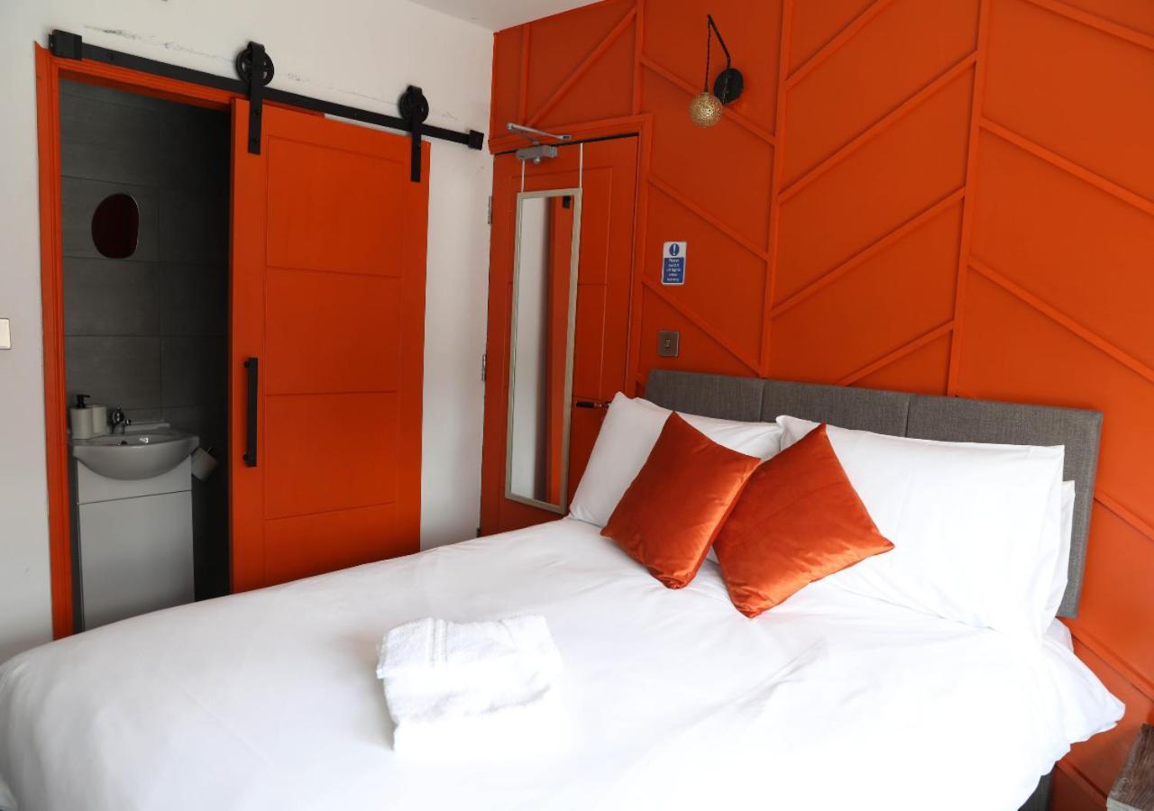 Pe2 Suites: Private With Kitchenettes For Flexible Apartment