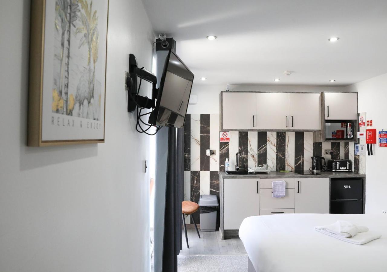 Pe2 Suites: Private With Kitchenettes For Flexible Peterborough