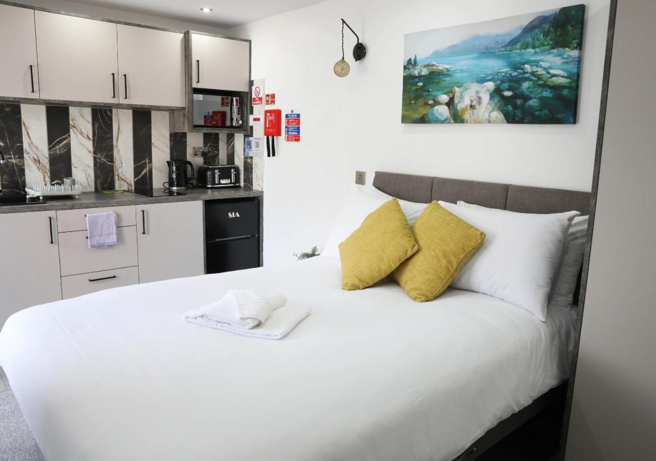 Pe2 Suites: Private With Kitchenettes For Flexible Apartment *