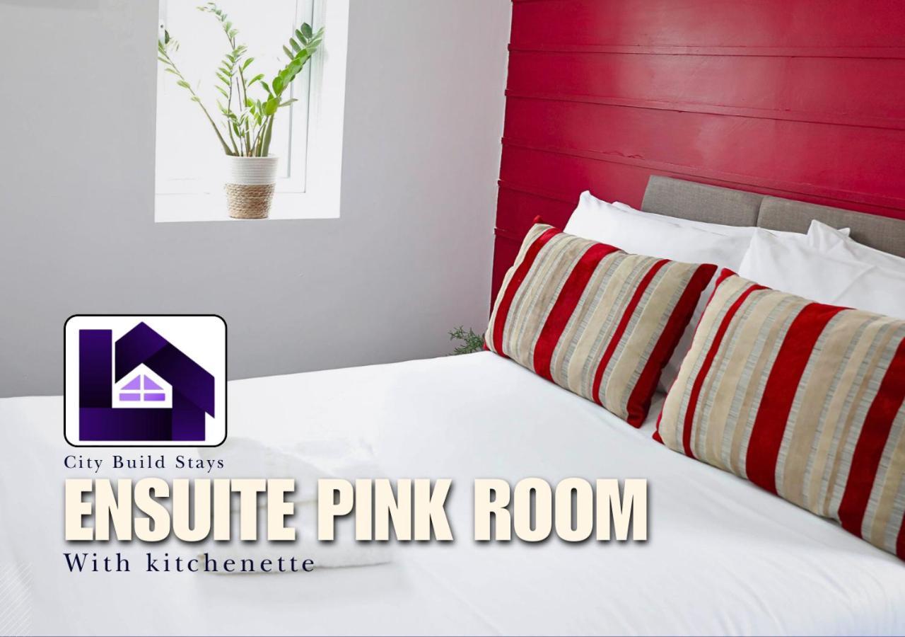 Pe2 Suites: Private With Kitchenettes For Flexible