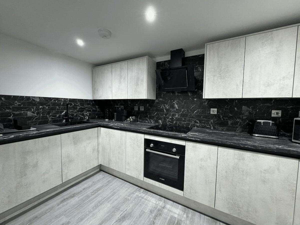 High Spec On London Road By Reo Homes Peterborough