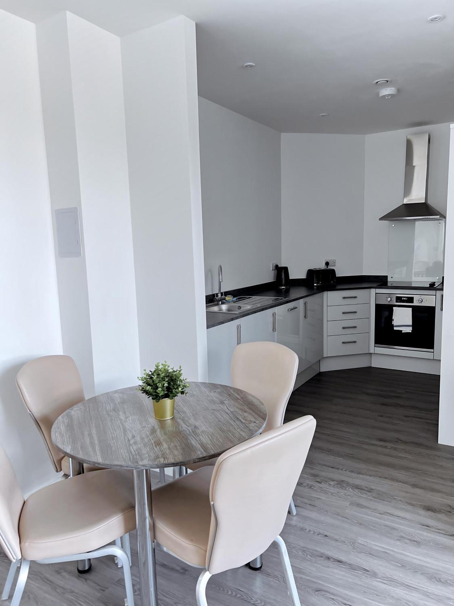 Ascot House Apartment