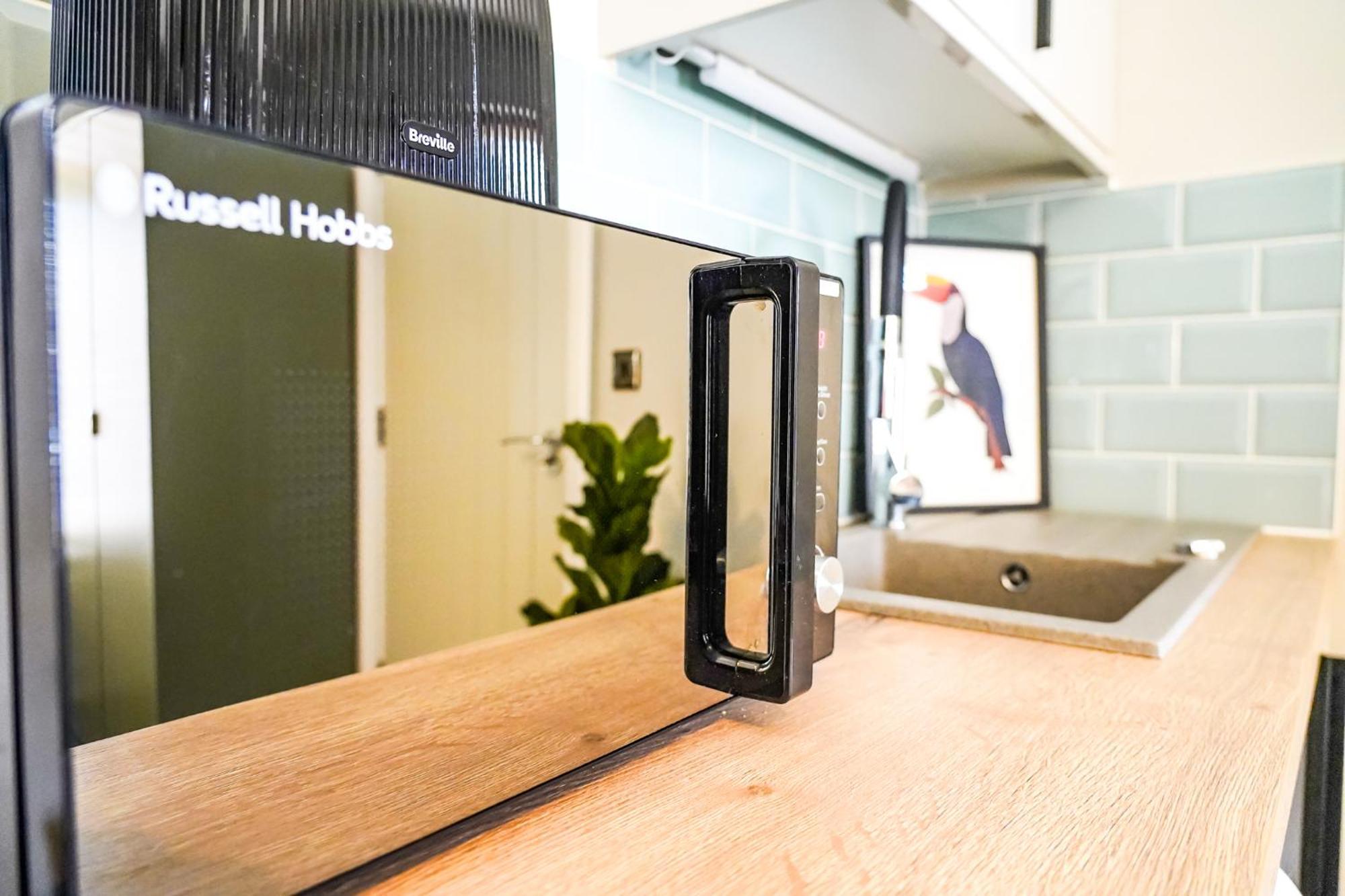 The Centre - - Contractor Friendly - Free Wifi - Smart Tv - Desk Space - Well Designed - Ideal For Long Work Apartment Peterborough