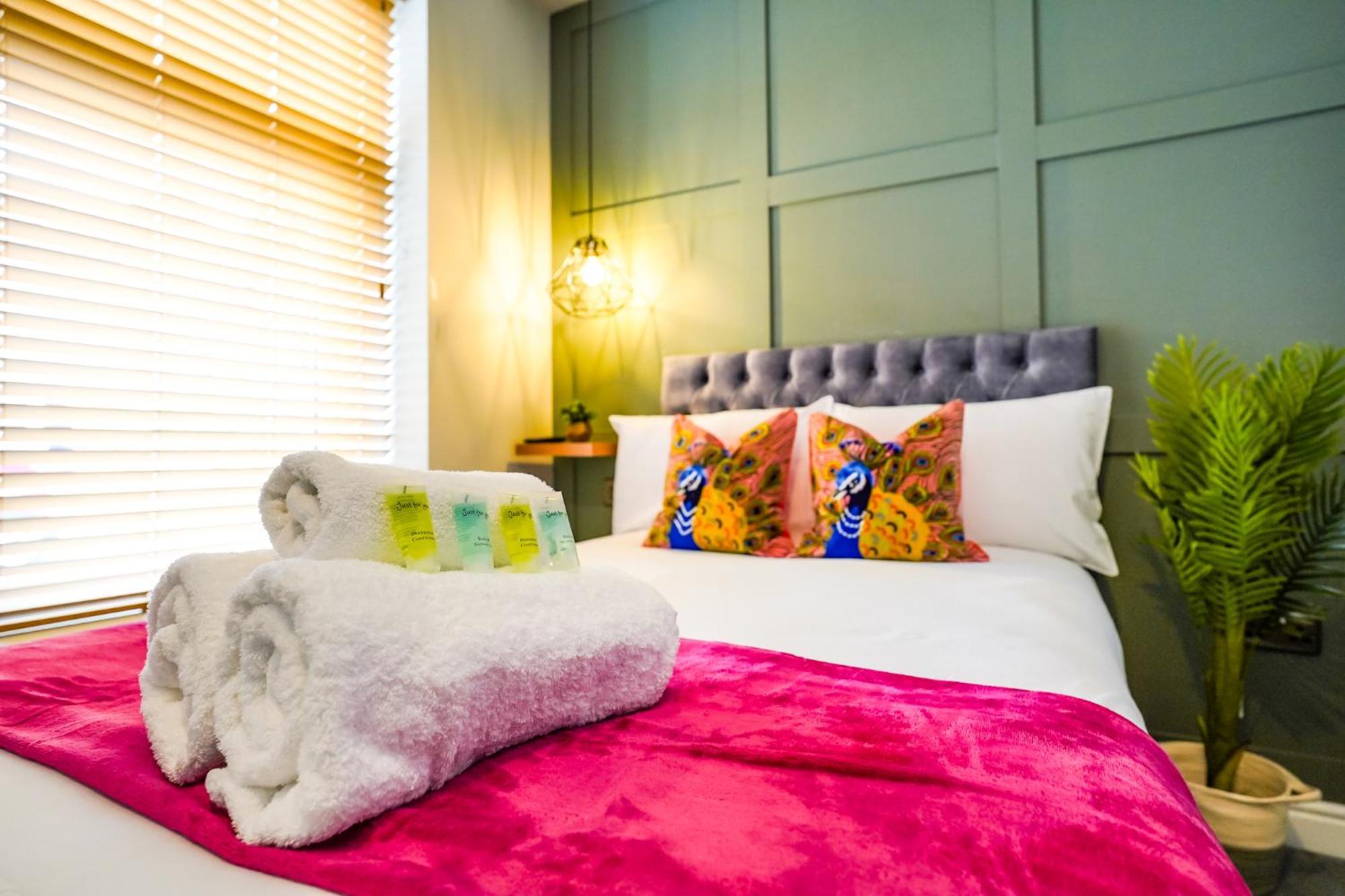 Apartment The Centre - - Contractor Friendly - Free Wifi - Smart Tv - Desk Space - Well Designed - Ideal For Long Work Peterborough