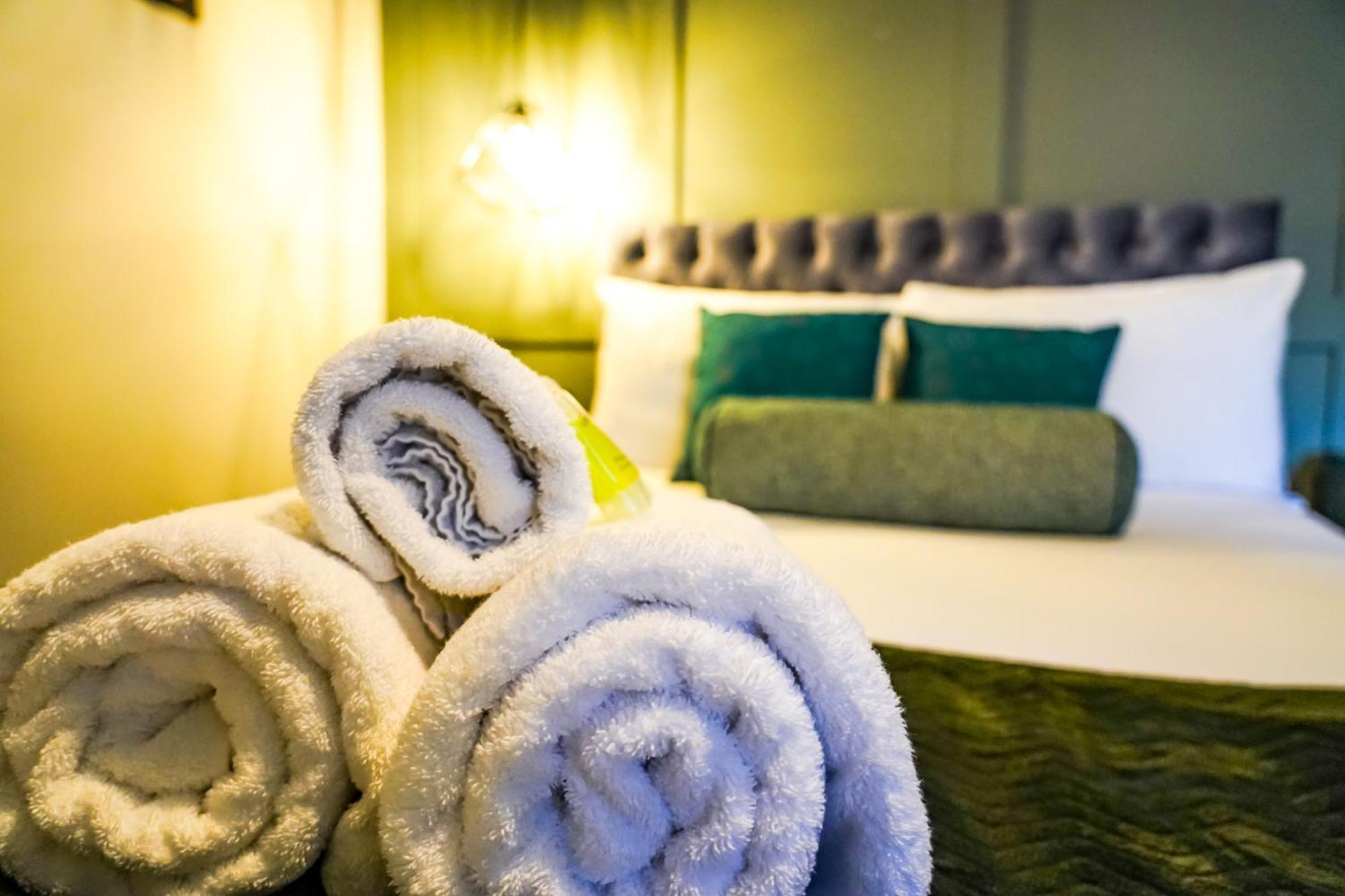 The Centre - - Contractor Friendly - Free Wifi - Smart Tv - Desk Space - Well Designed - Ideal For Long Work
