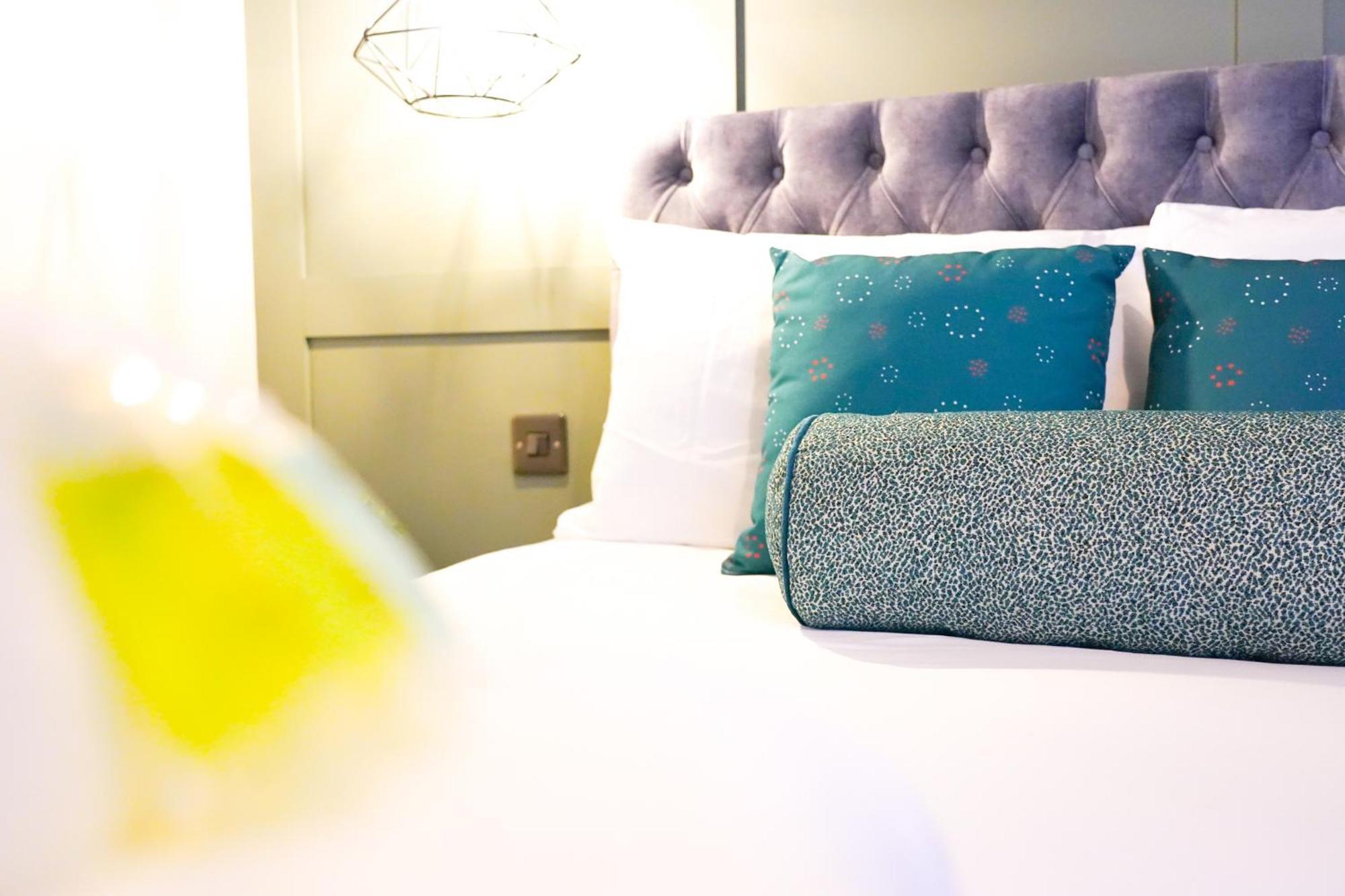 Apartment The Centre - - Contractor Friendly - Free Wifi - Smart Tv - Desk Space - Well Designed - Ideal For Long Work