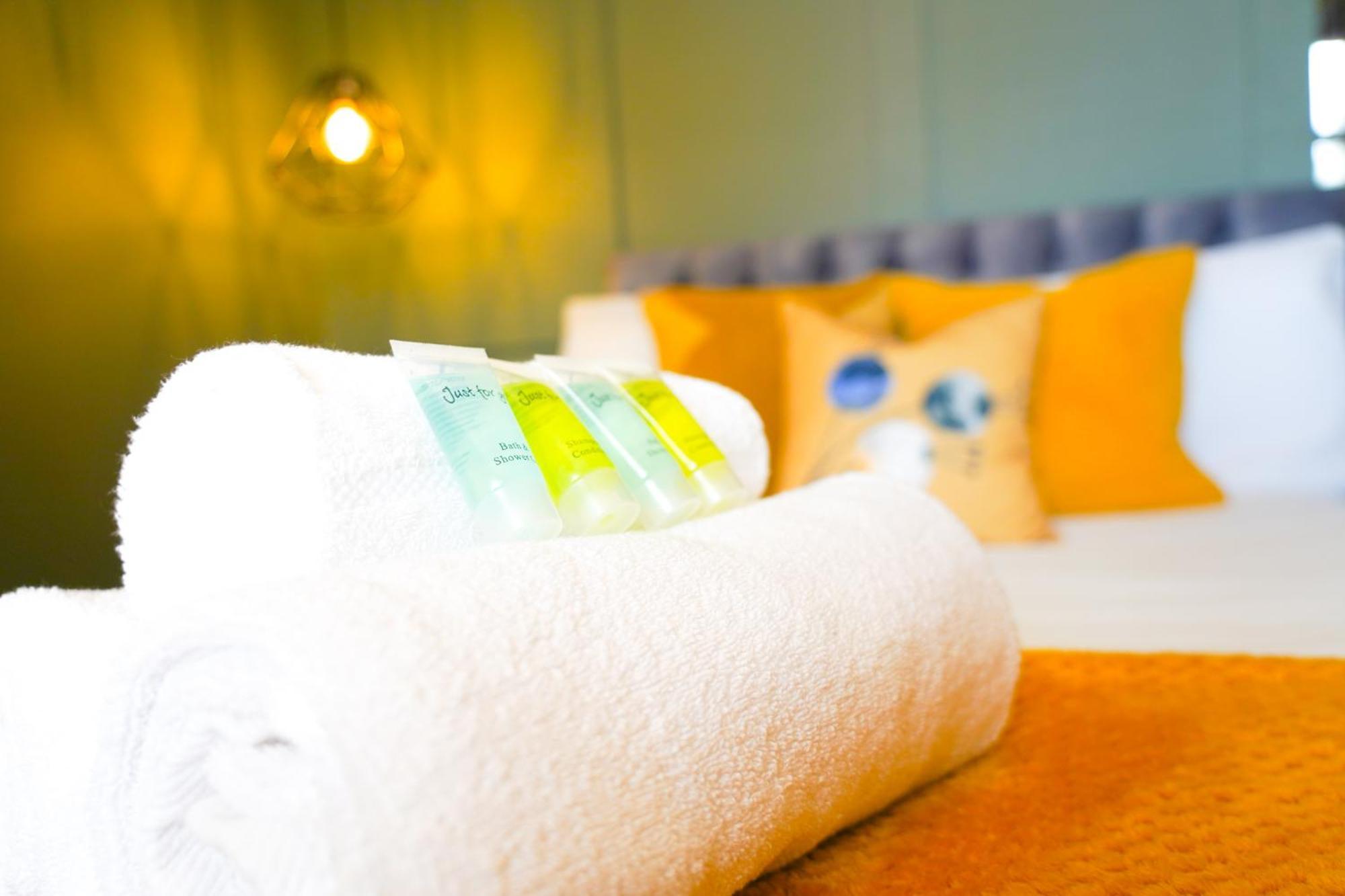 The Centre - - Contractor Friendly - Free Wifi - Smart Tv - Desk Space - Well Designed - Ideal For Long Work Apartment Peterborough