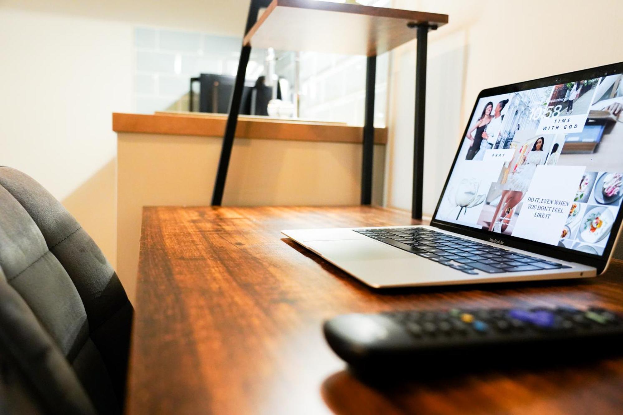The Centre - - Contractor Friendly - Free Wifi - Smart Tv - Desk Space - Well Designed - Ideal For Long Work Peterborough