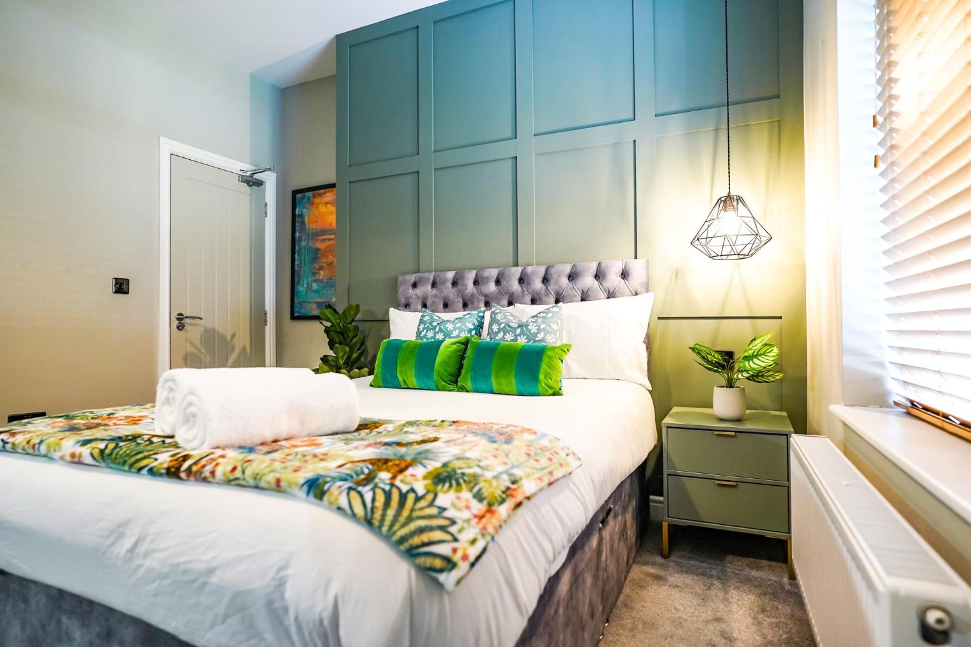 The Centre - - Contractor Friendly - Free Wifi - Smart Tv - Desk Space - Well Designed - Ideal For Long Work Apartment Peterborough