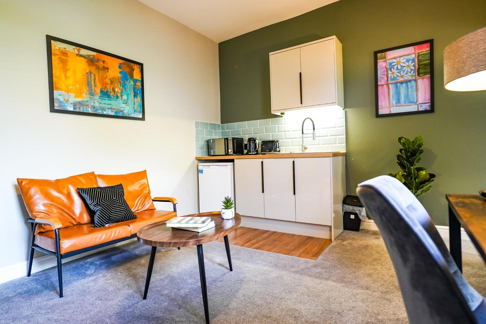 Apartment The Centre - - Contractor Friendly - Free Wifi - Smart Tv - Desk Space - Well Designed - Ideal For Long Work Peterborough