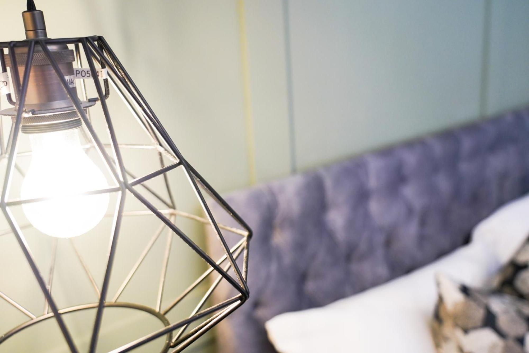 The Centre - - Contractor Friendly - Free Wifi - Smart Tv - Desk Space - Well Designed - Ideal For Long Work Peterborough