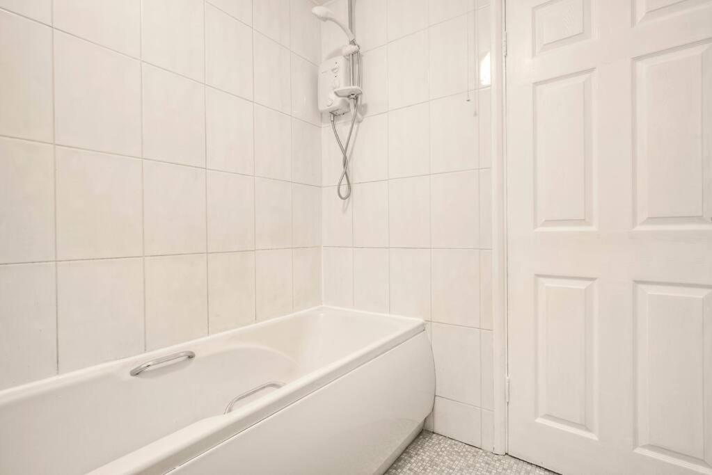 Apartment Delightful 4b For Leisure And Business