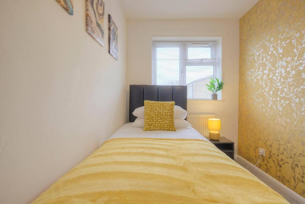 Delightful 4b For Leisure And Business Apartment *