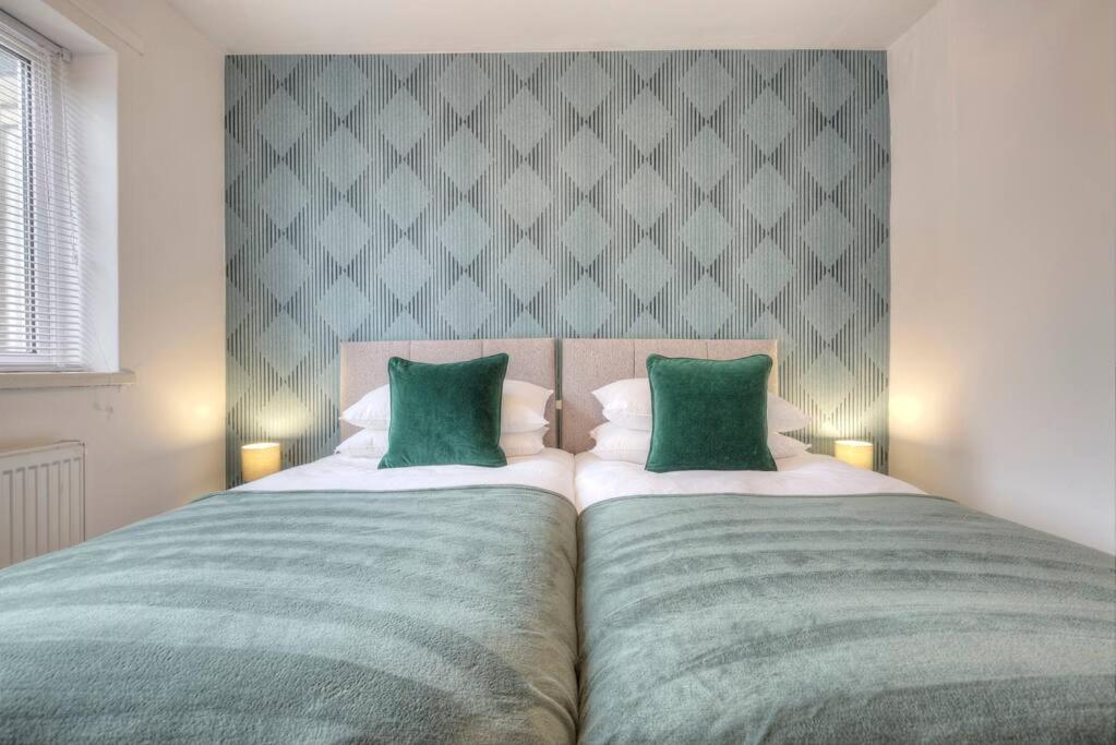 Apartment Delightful 4b For Leisure And Business