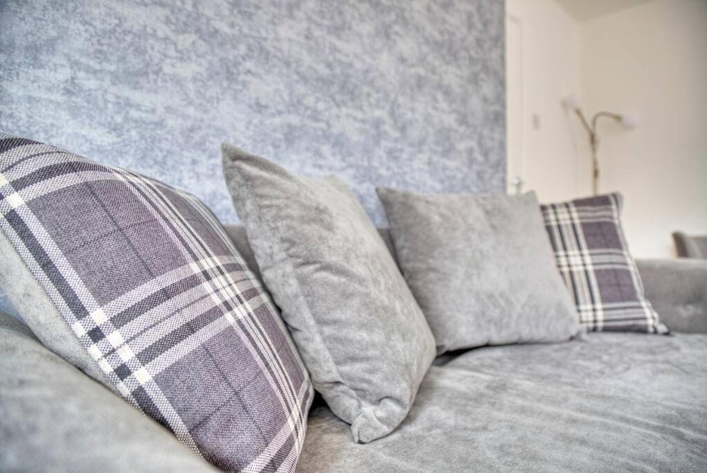 Delightful 4b For Leisure And Business Peterborough