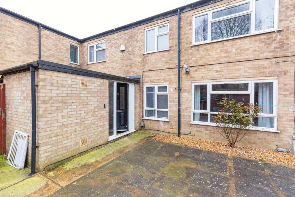 Delightful 4b For Leisure And Business Apartment
