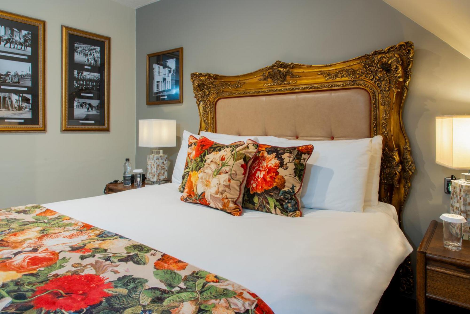 The Bell Inn, Stilton, Cambridgeshire - The Coaching Inn Group