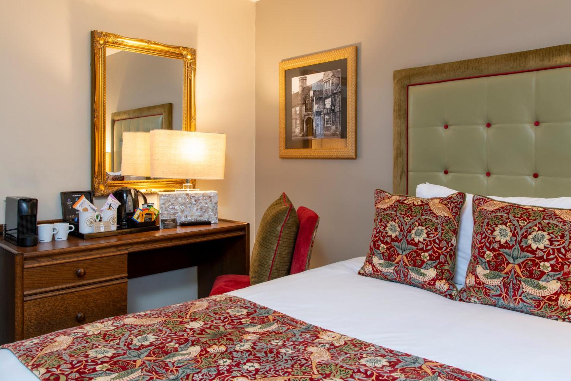 The Bell Inn, Stilton, Cambridgeshire Hotel