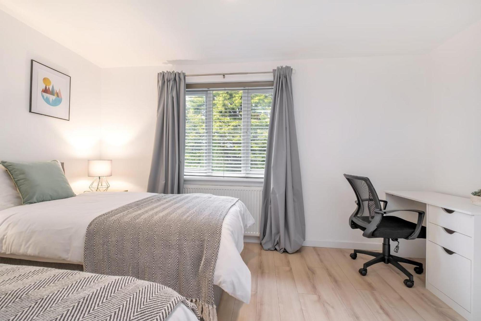 Bluebell House Retreat In * Peterborough
