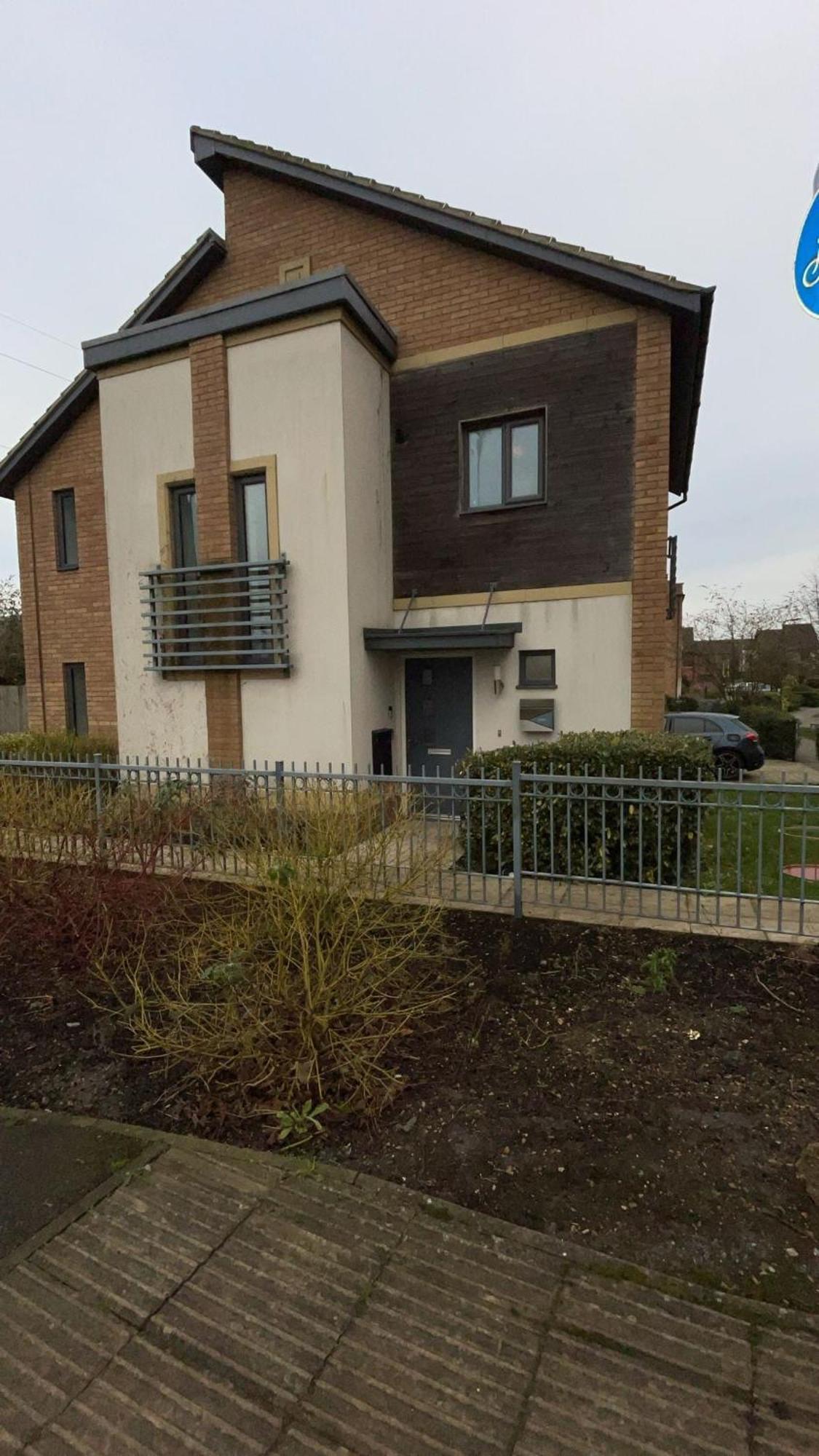 Apartment Spacious & Modern 3 Bed House Peterborough