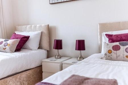 Location - Free Parking - Hawksbill Way Apartment *