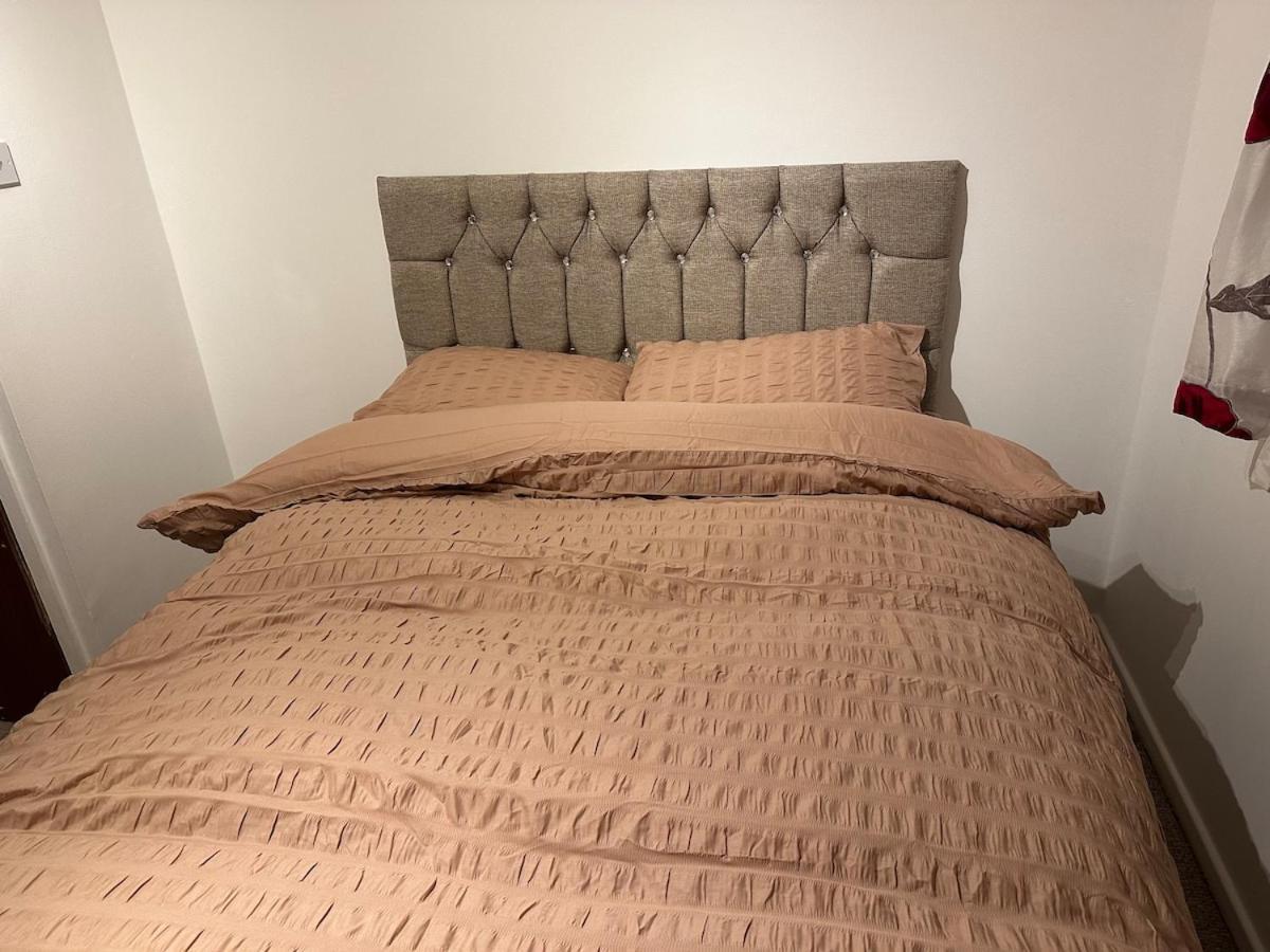 Cosy Flat Near Centre * Peterborough