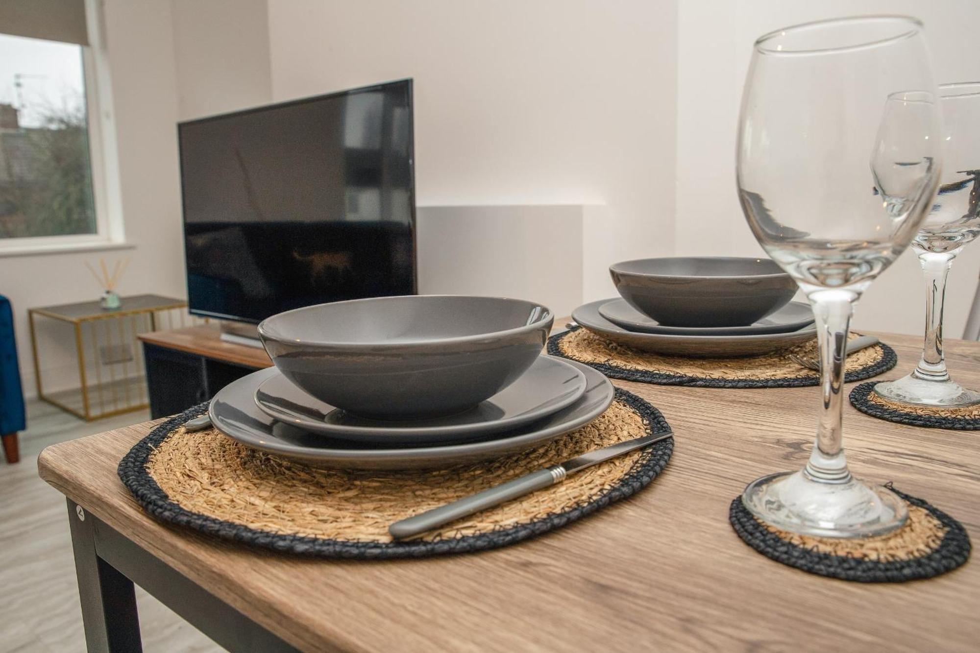 K - Fulbridge Road Flat 112 *