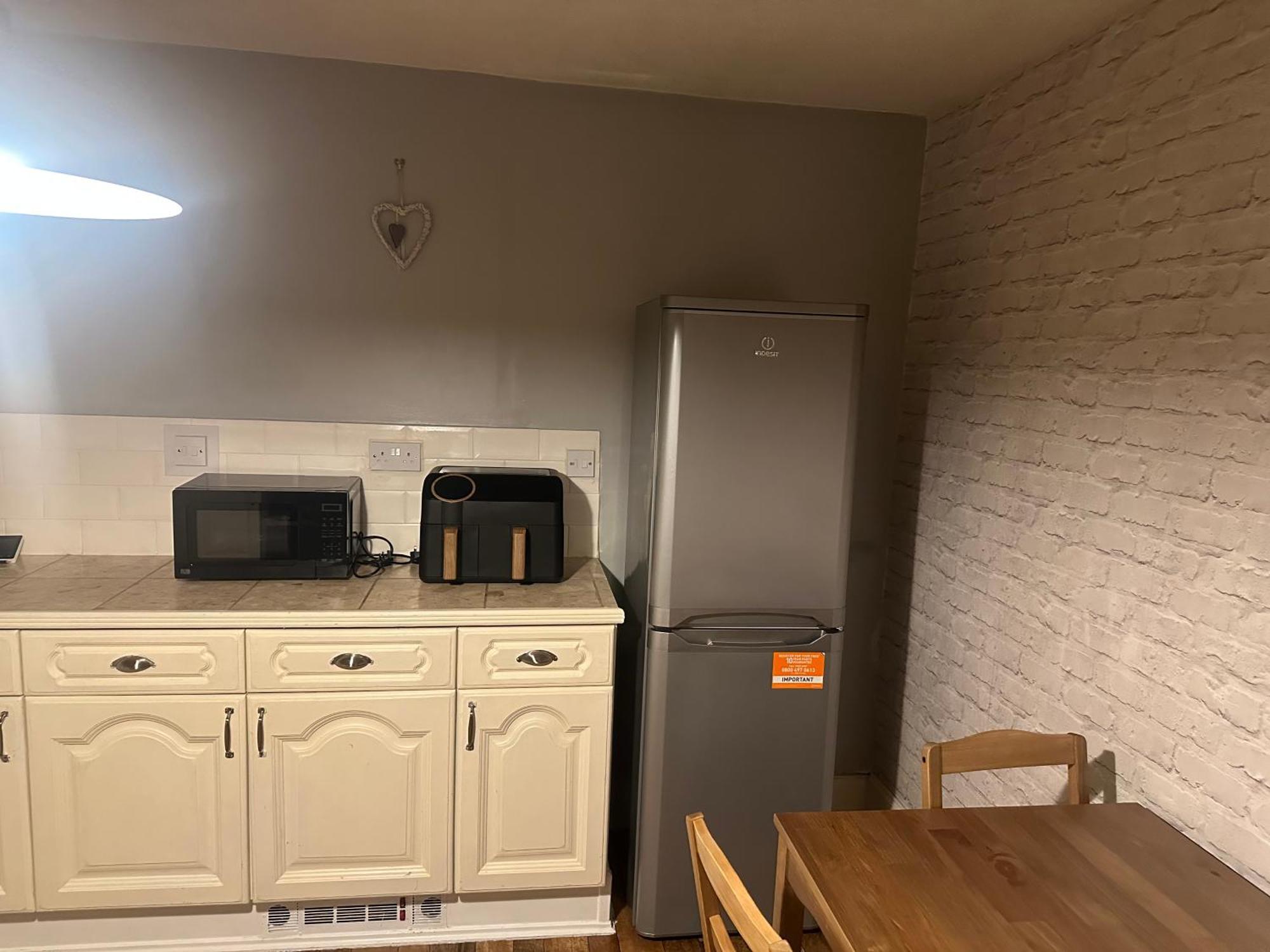 Apartment Cozy & Stylish 3-bedroom Peterborough