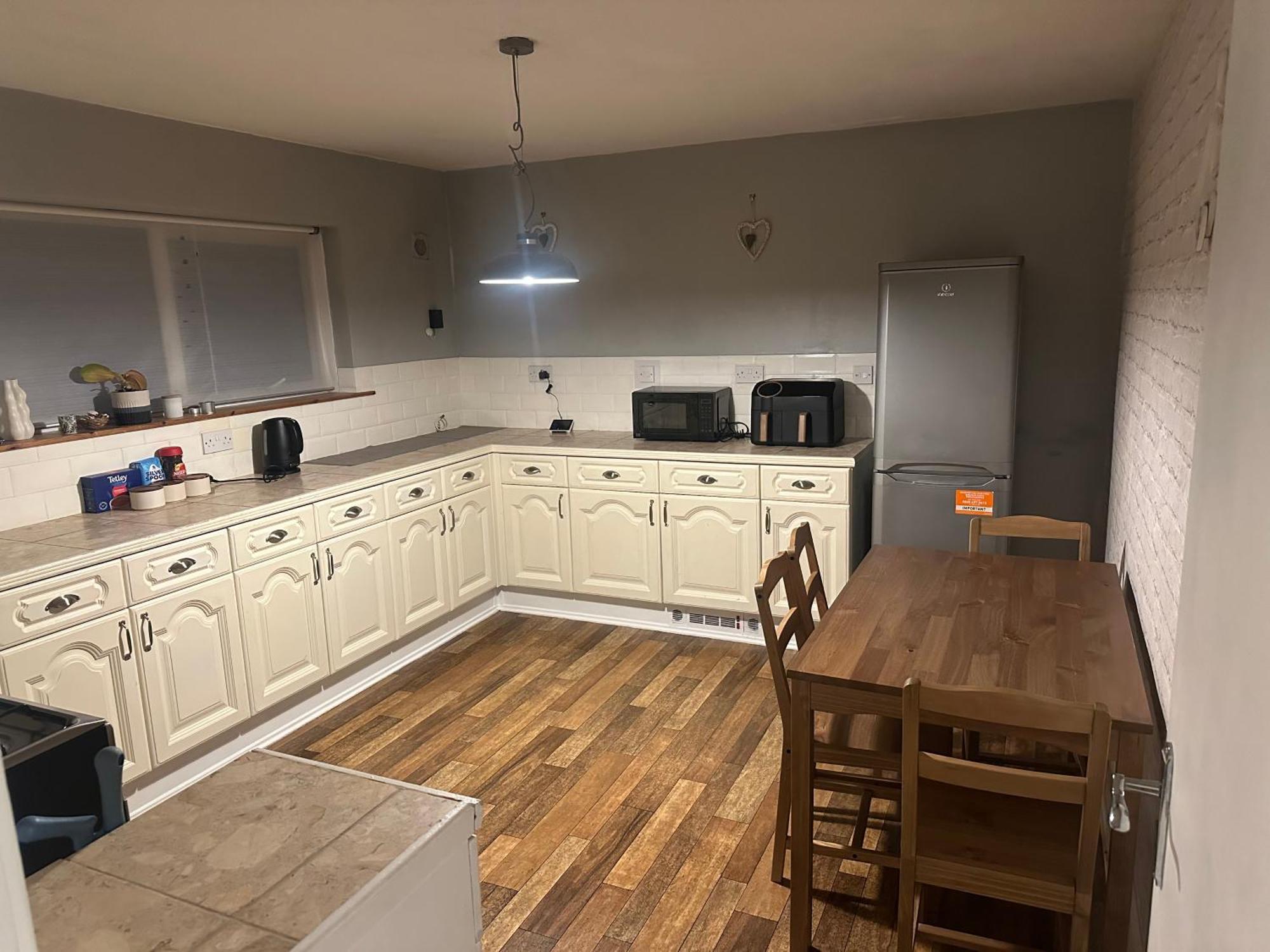 Apartment Cozy & Stylish 3-bedroom Peterborough