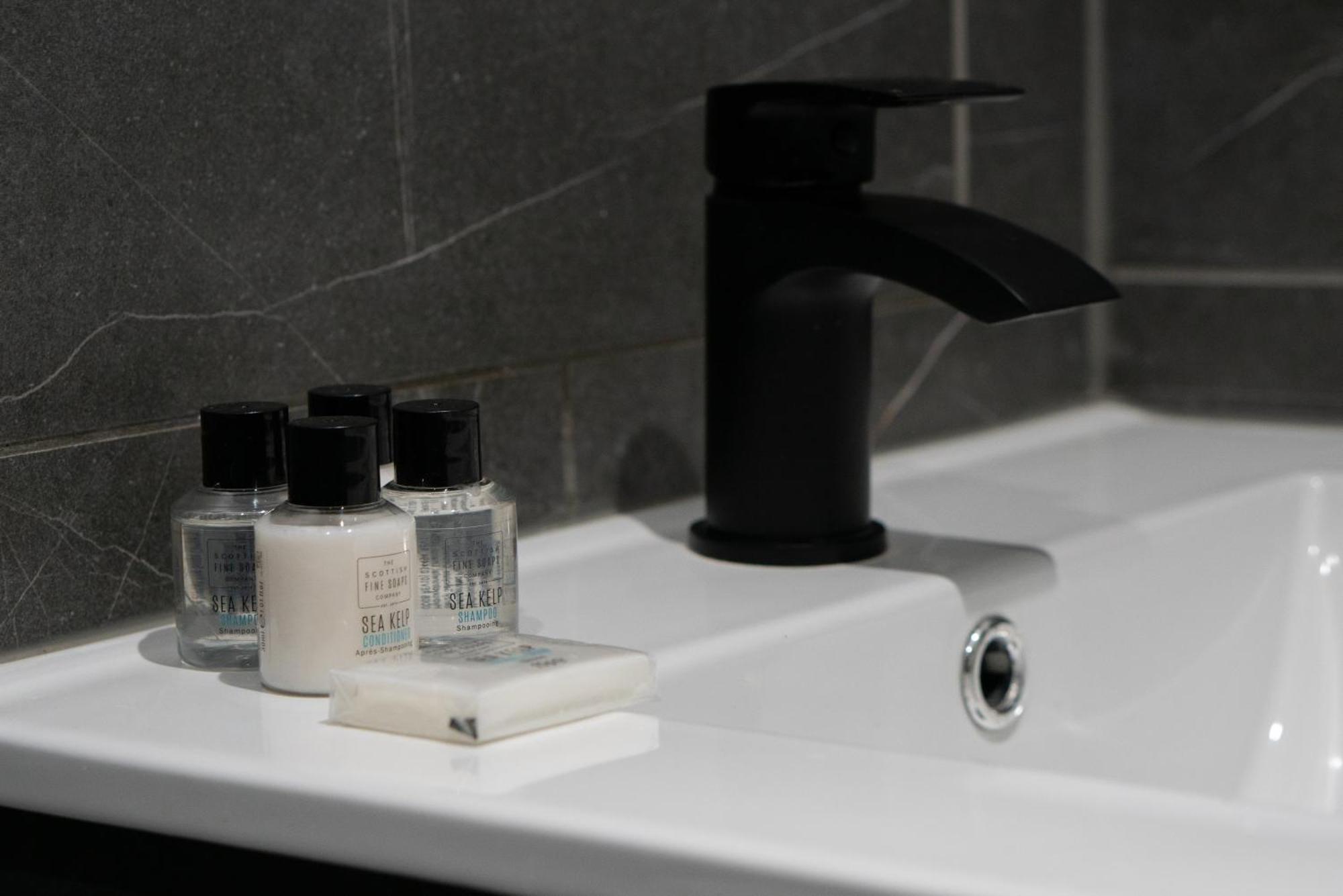 Newark House Premium With Sofa Beds - Wifi - Free Parking - Perfect For Contractors! Aparthotel Peterborough