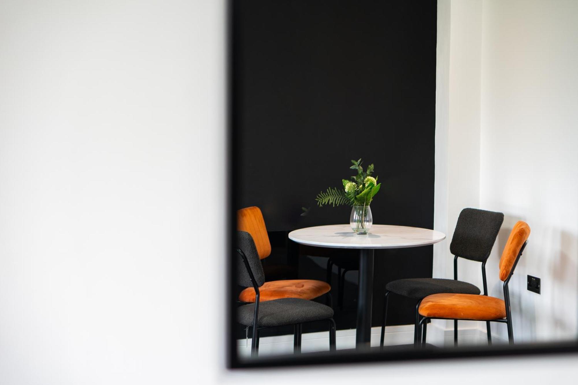 Newark House Premium With Sofa Beds - Wifi - Free Parking - Perfect For Contractors! Peterborough