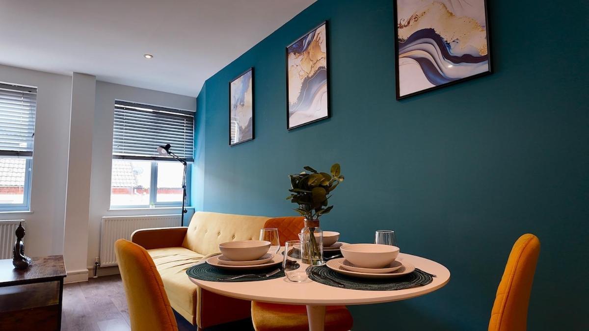 Center 1 Bed Flat Apartment