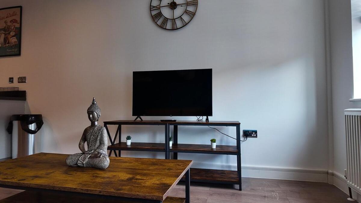 Apartment Center 1 Bed Flat *