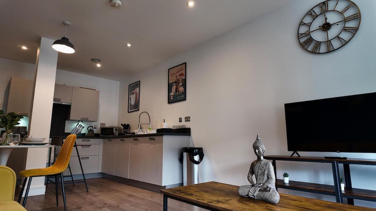 Center 1 Bed Flat Peterborough