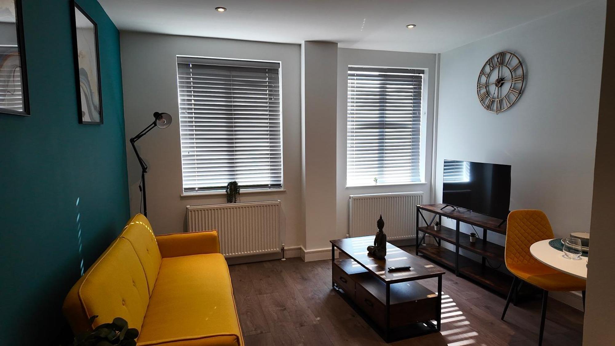 Center 1 Bed Flat Apartment