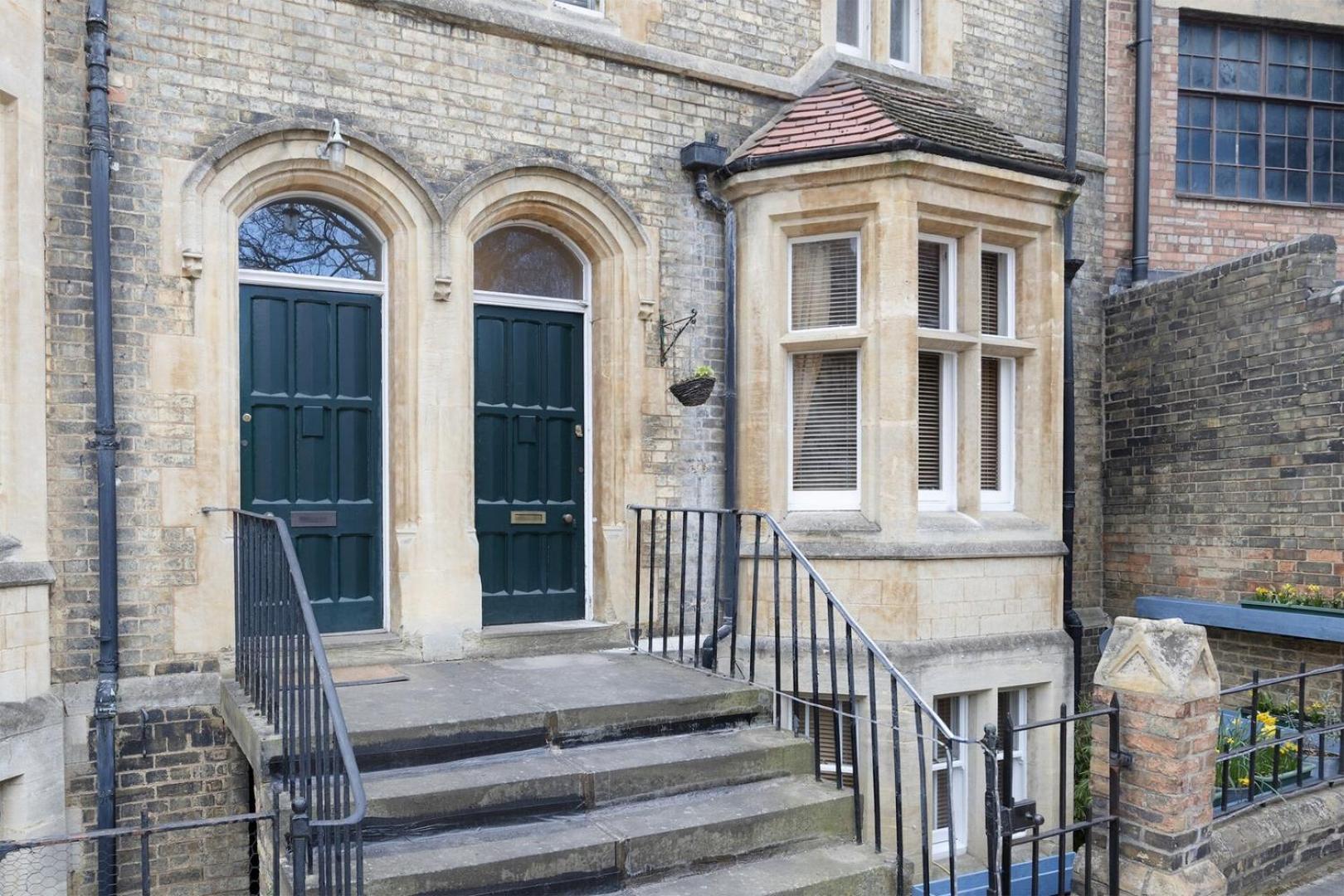 Historic 1bd In Apartment *