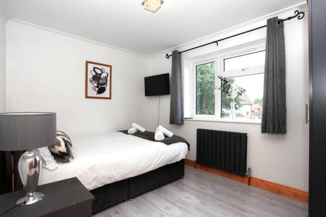 Spacious Retreat For Groups In Fantastic Location Peterborough
