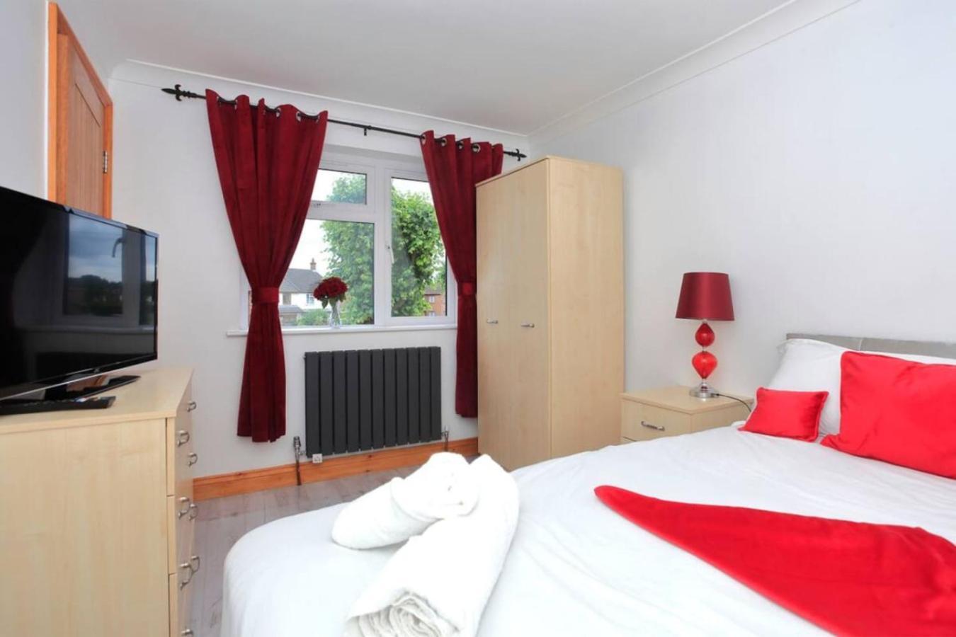 Spacious Retreat For Groups In Fantastic Location