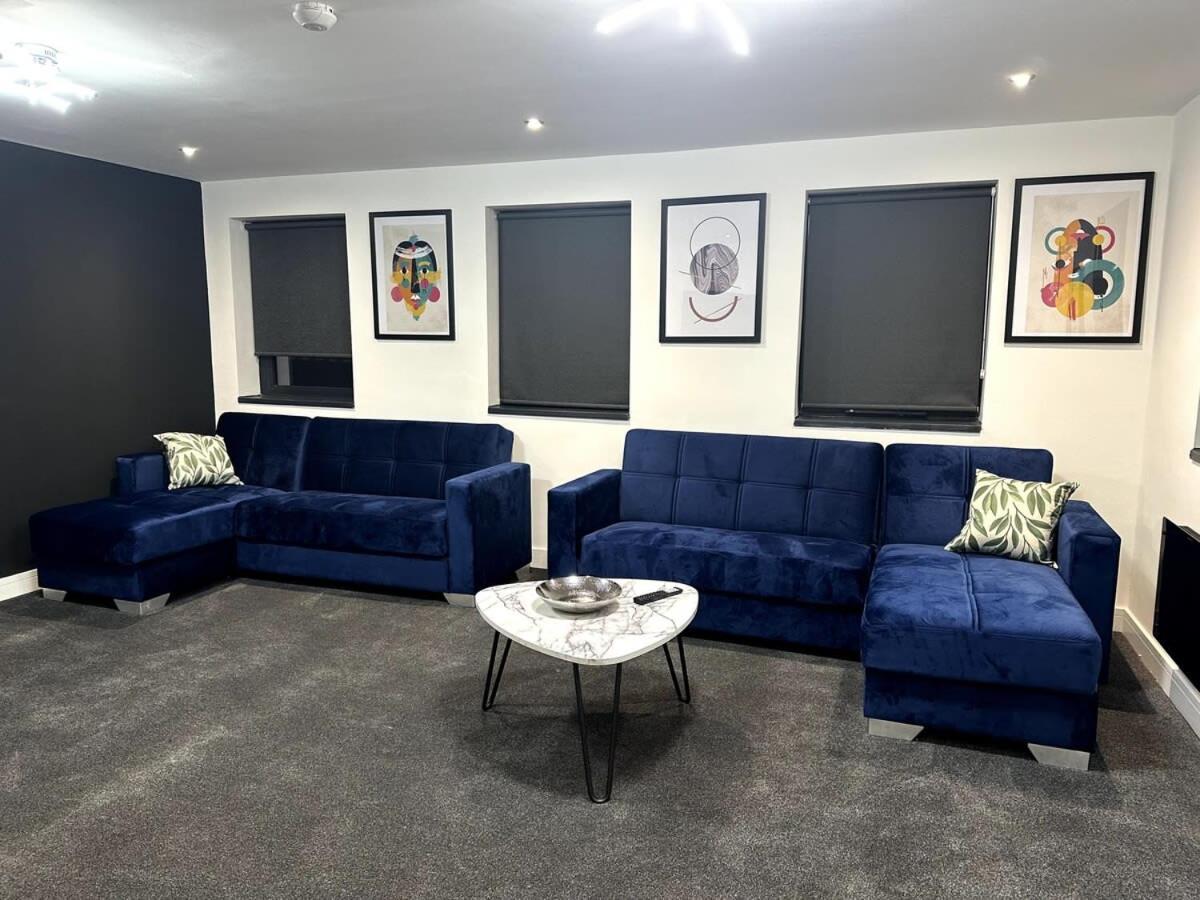 Superior 1-bed With 2 Sofa Beds Sleeps 6 Apartment *