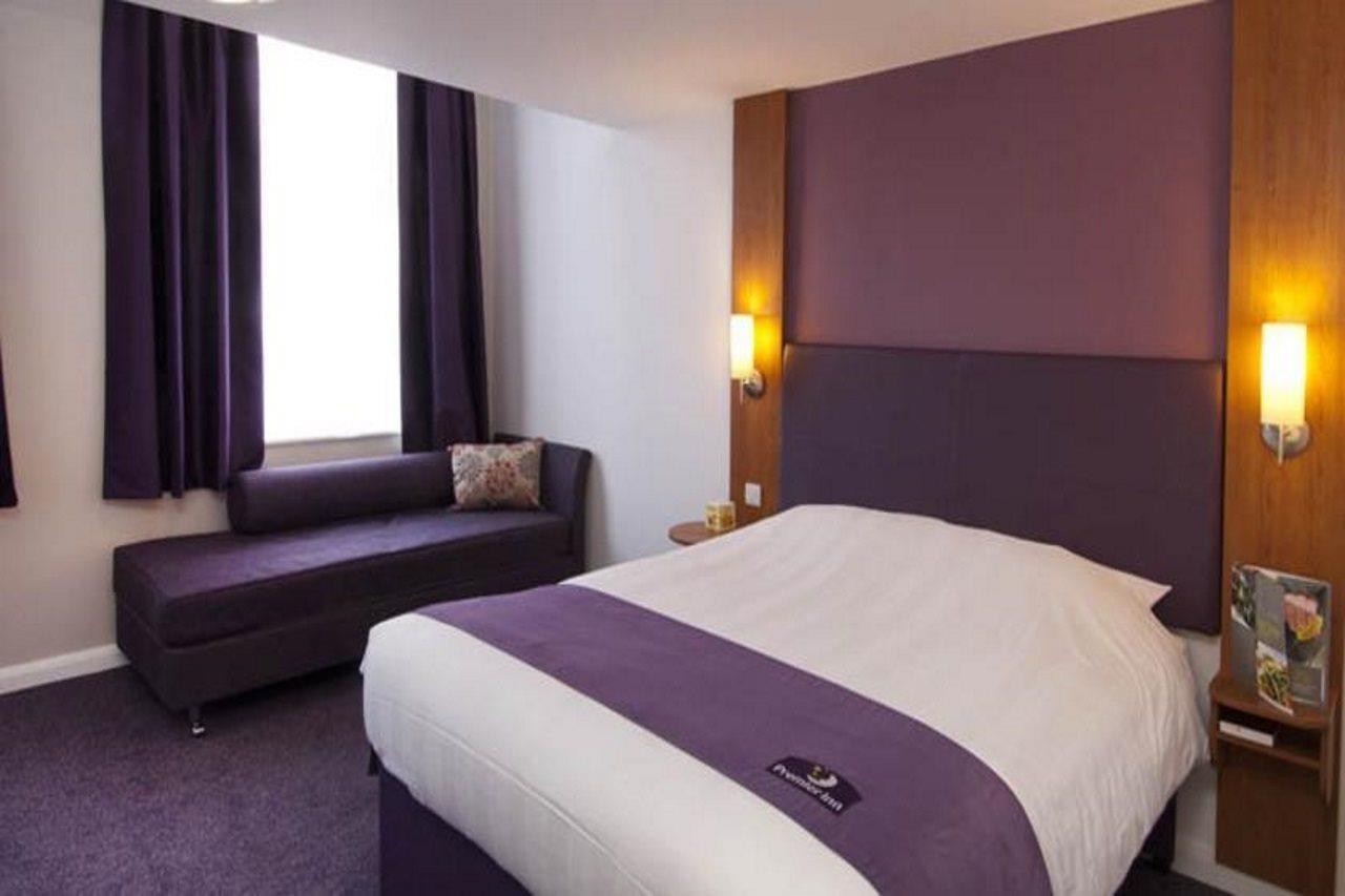 Premier J16) Hotel Peterborough