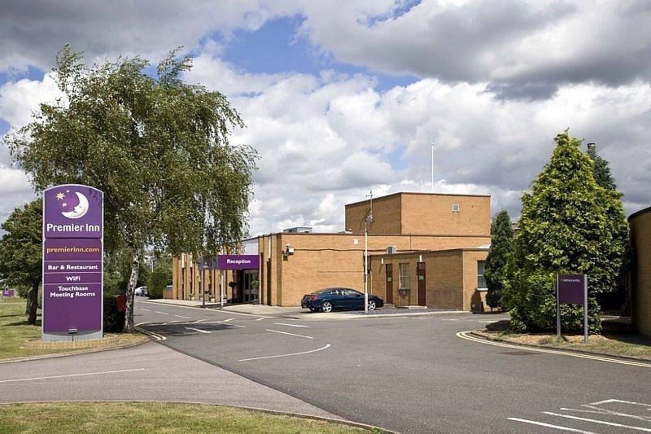 Premier J16) Hotel Peterborough